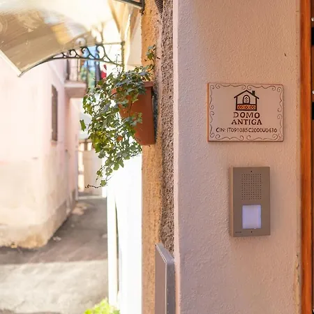 Domo Antiga, Nuovo Nel Centro Storico * Siniscola